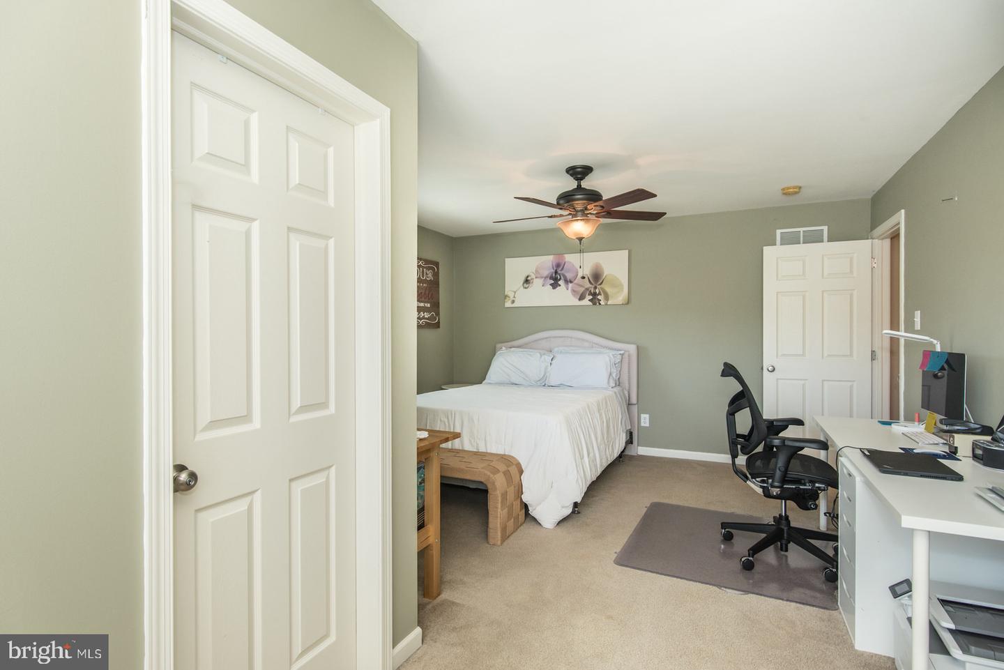 1102 Autumnview Ln Property Photo 42