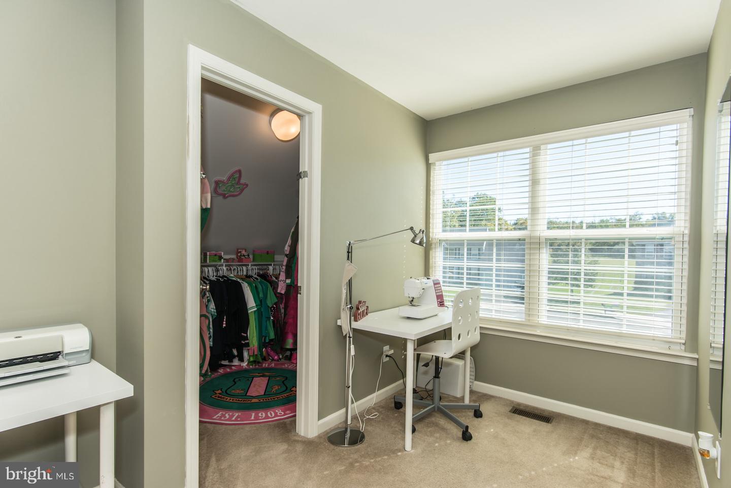 1102 Autumnview Ln Property Photo 46