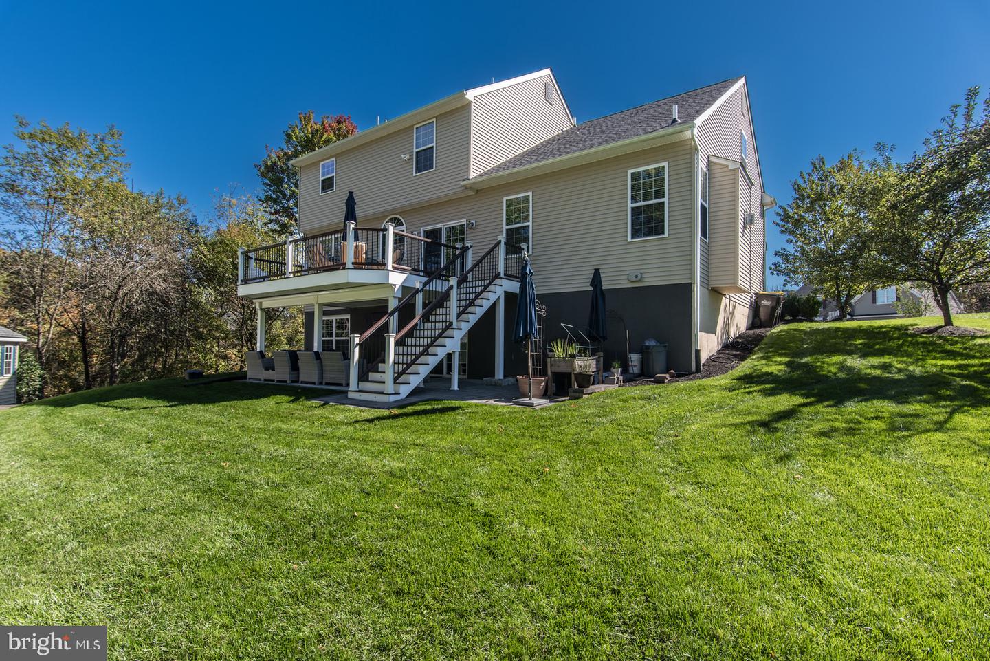 1102 Autumnview Ln Property Photo 65