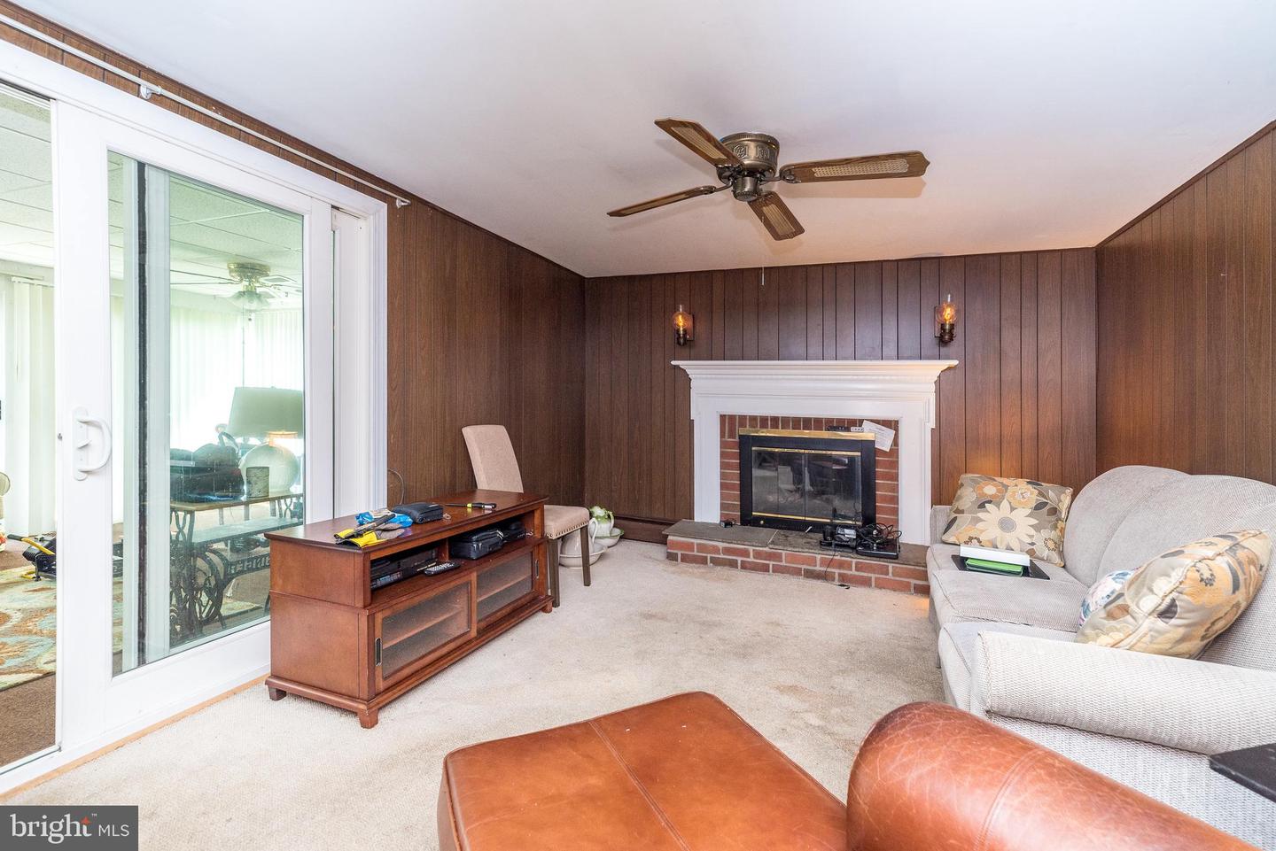 716 Springdell Rd Property Photo 18