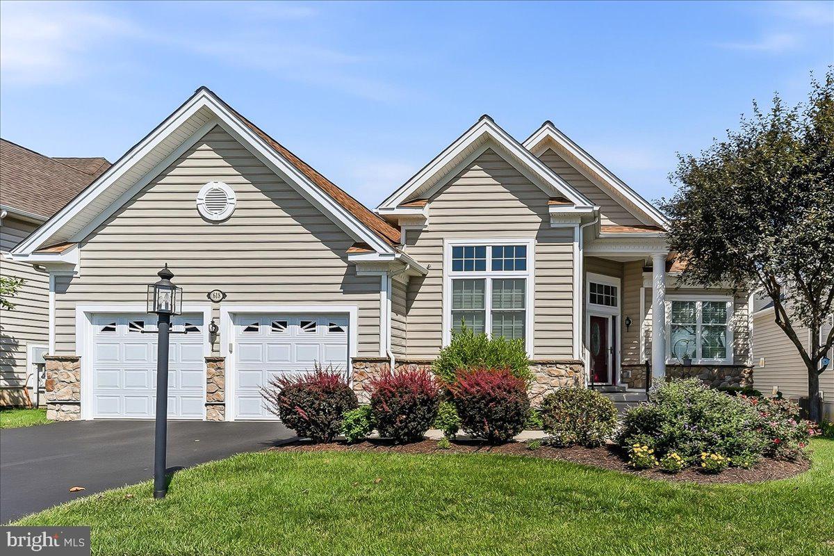 618 Regency Hills Dr Property Photo 1