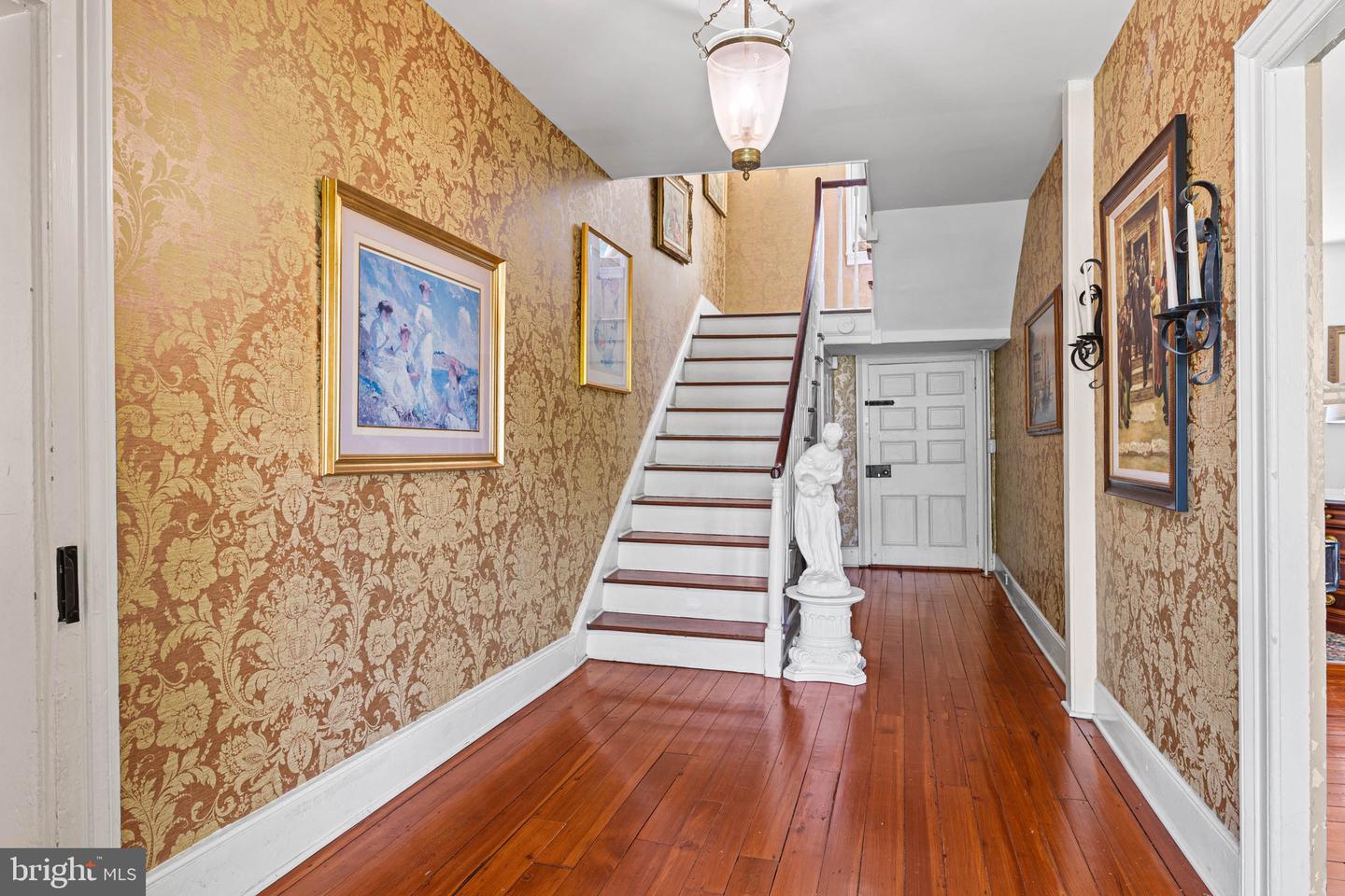 3141 Spring Mill Rd Property Photo 3
