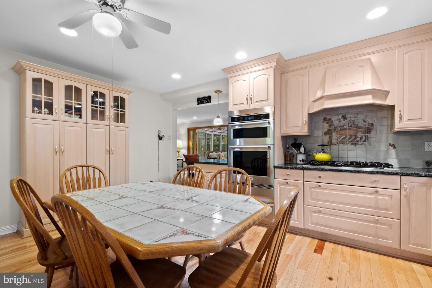 1632 Kenmare Dr Property Photo 8