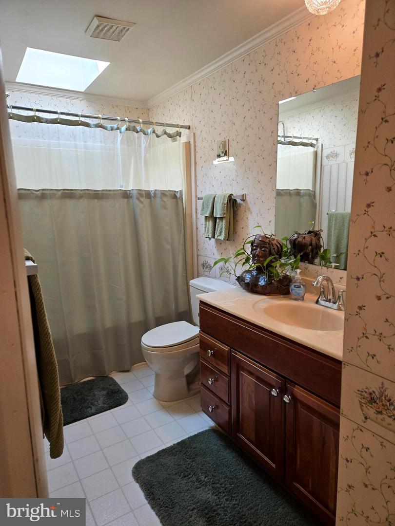 24 Goldenrod Ct E Property Photo 20
