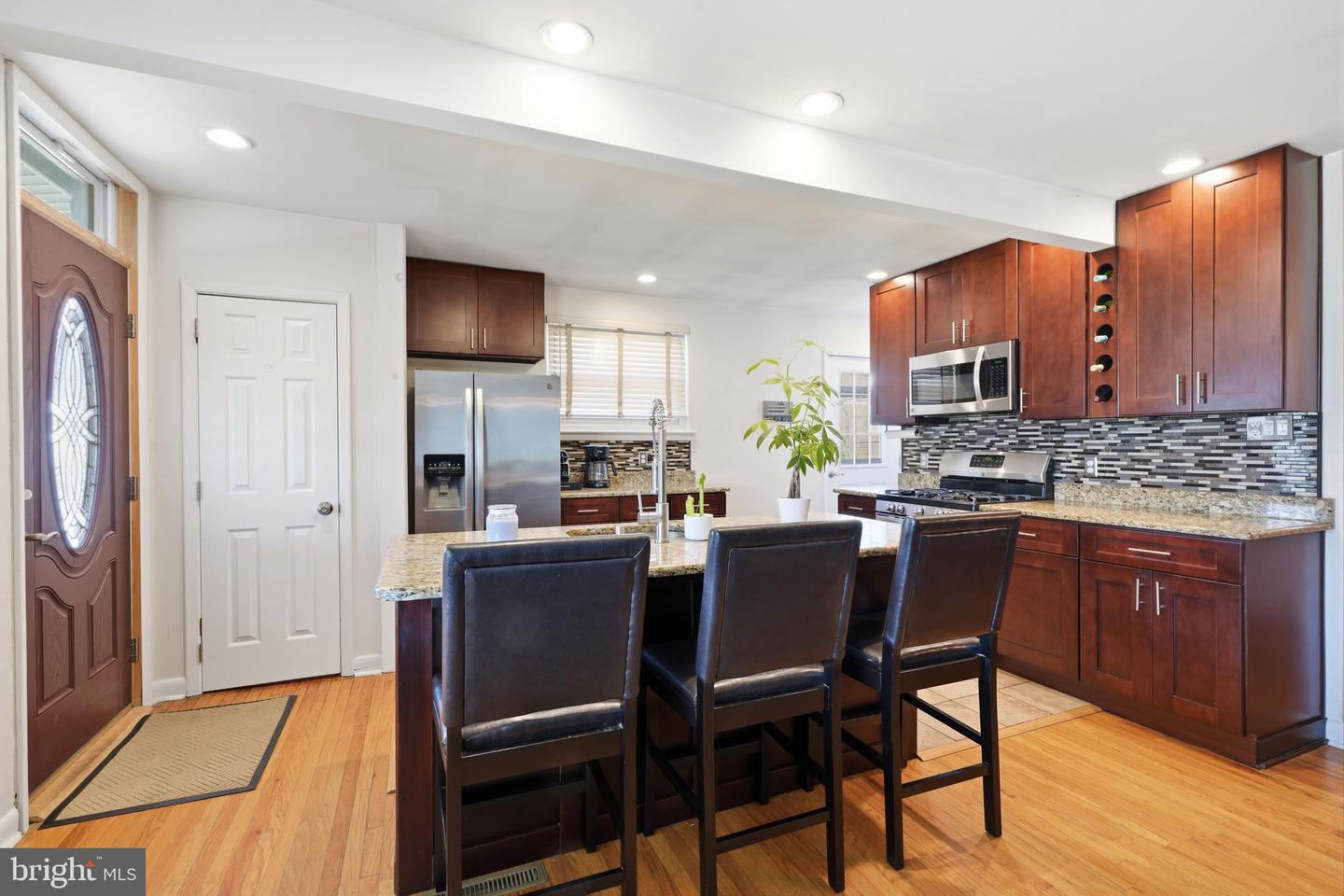 1219 Woodside Rd # Property Photo 6