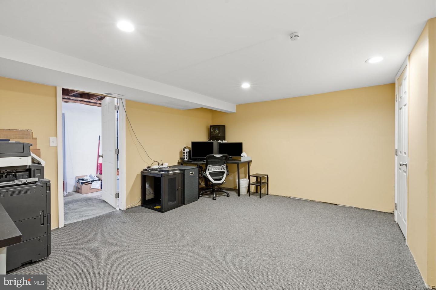 1219 Woodside Rd # Property Photo 19