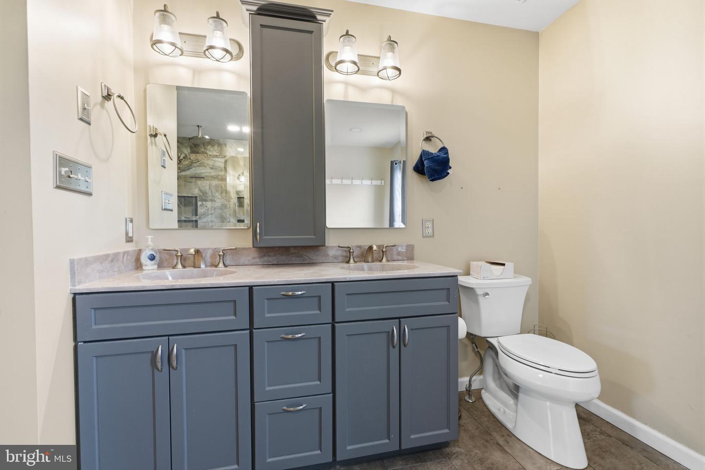 1010 Andrews Ln Property Photo 18