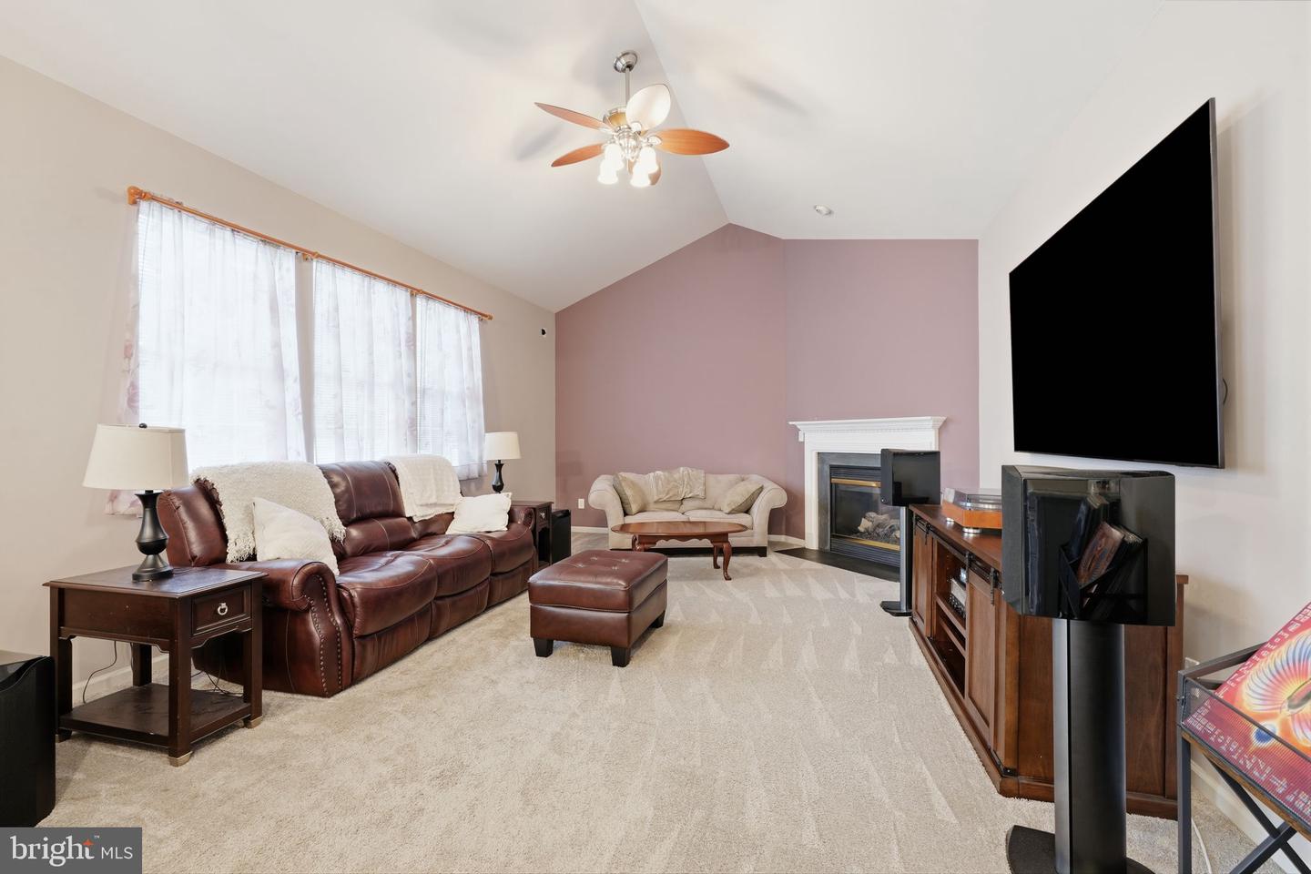 1010 Andrews Ln Property Photo 28