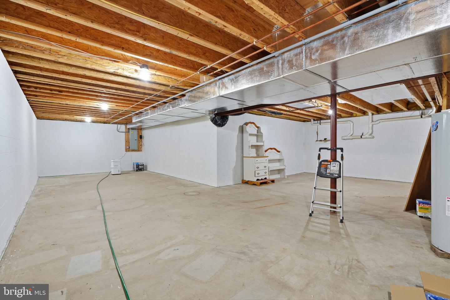 1010 Andrews Ln Property Photo 33
