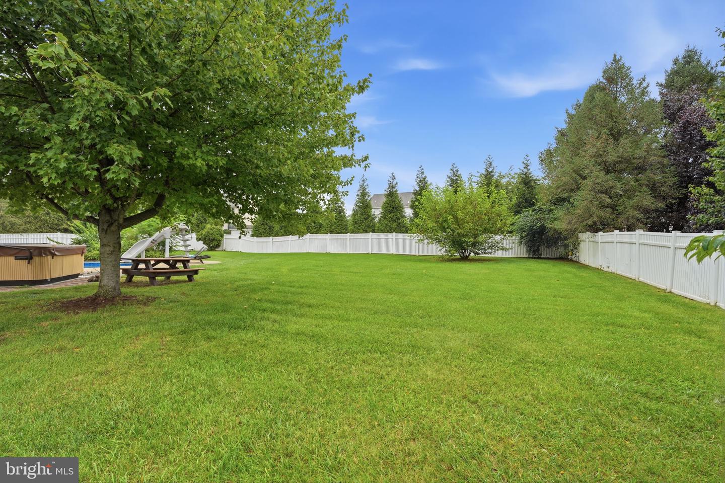 1010 Andrews Ln Property Photo 35