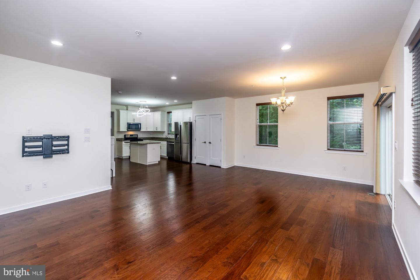 401 Wynstone Ct Property Photo 16