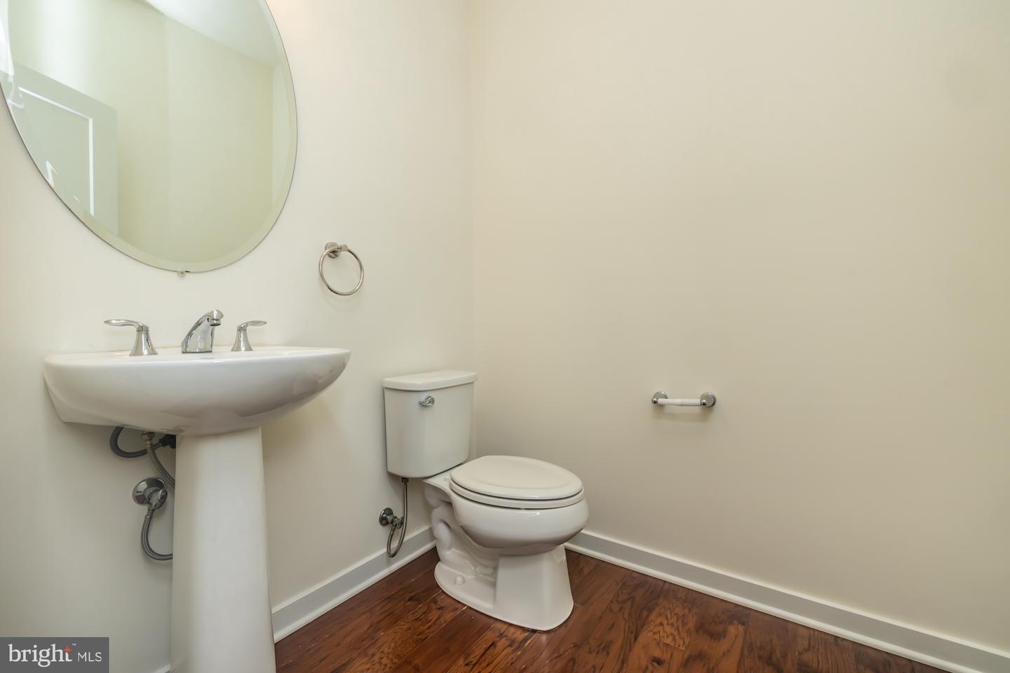 401 Wynstone Ct Property Photo 20