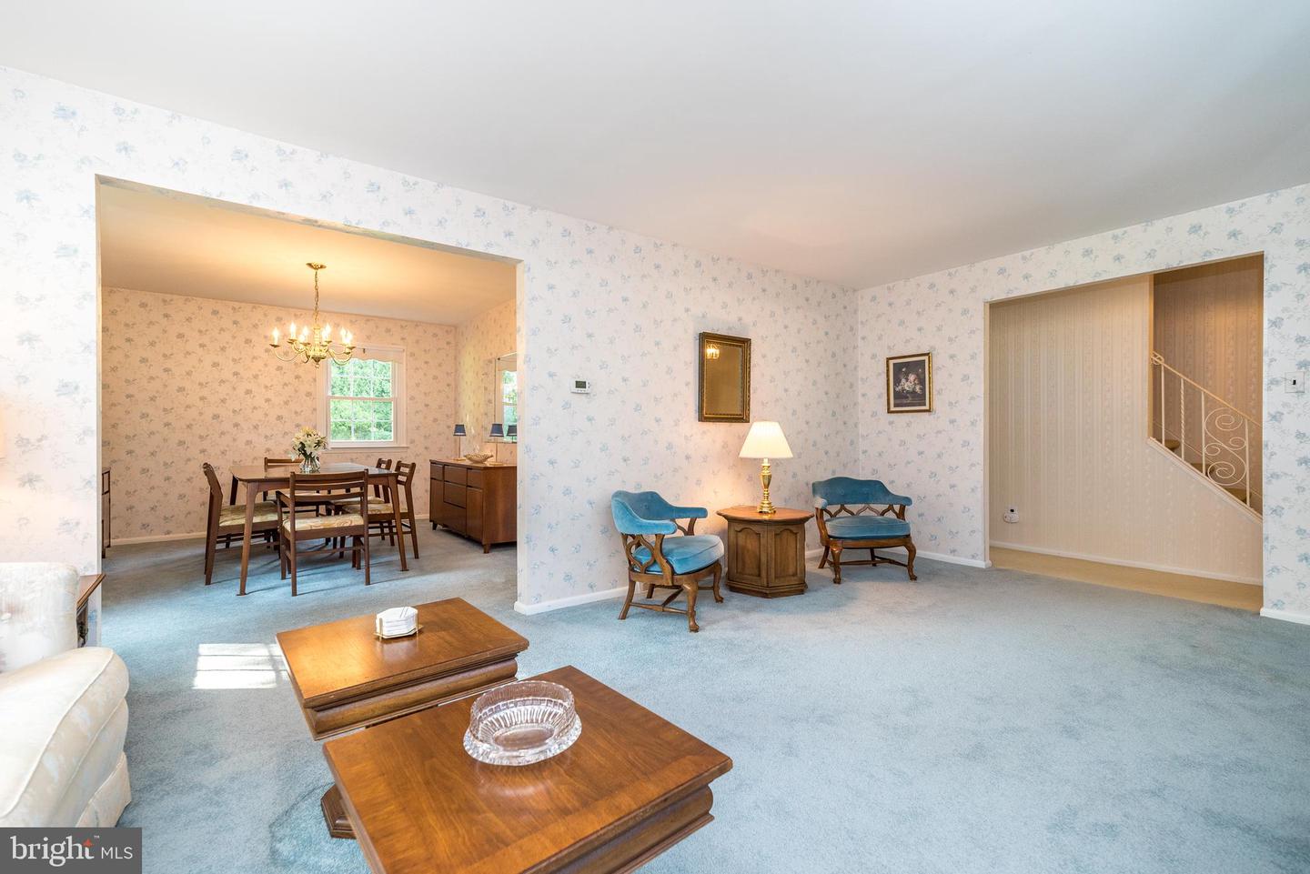 1724 Howe Ln Property Photo 11