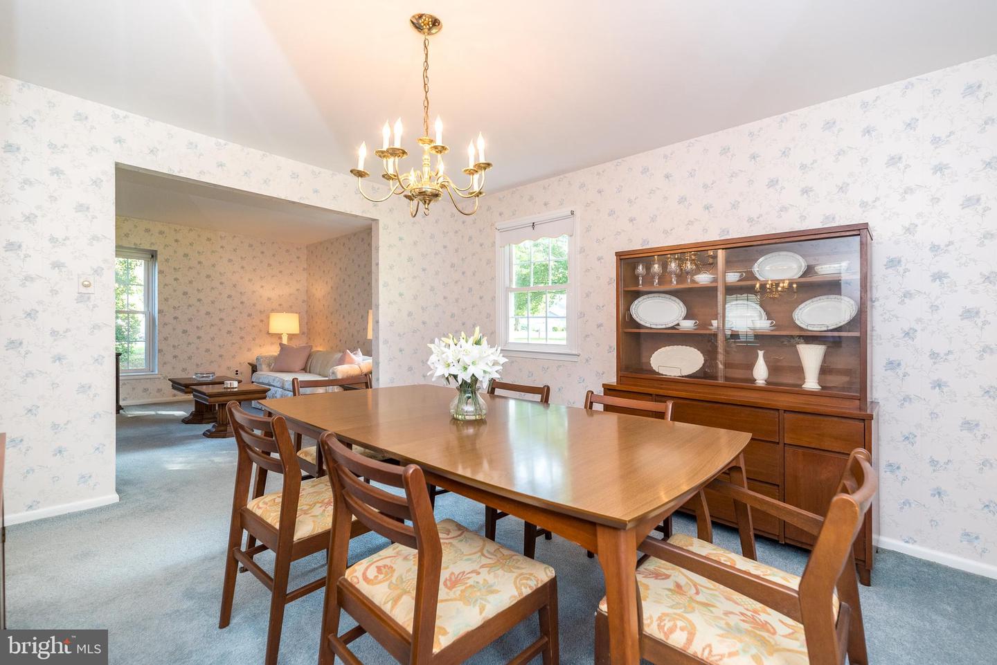 1724 Howe Ln Property Photo 12