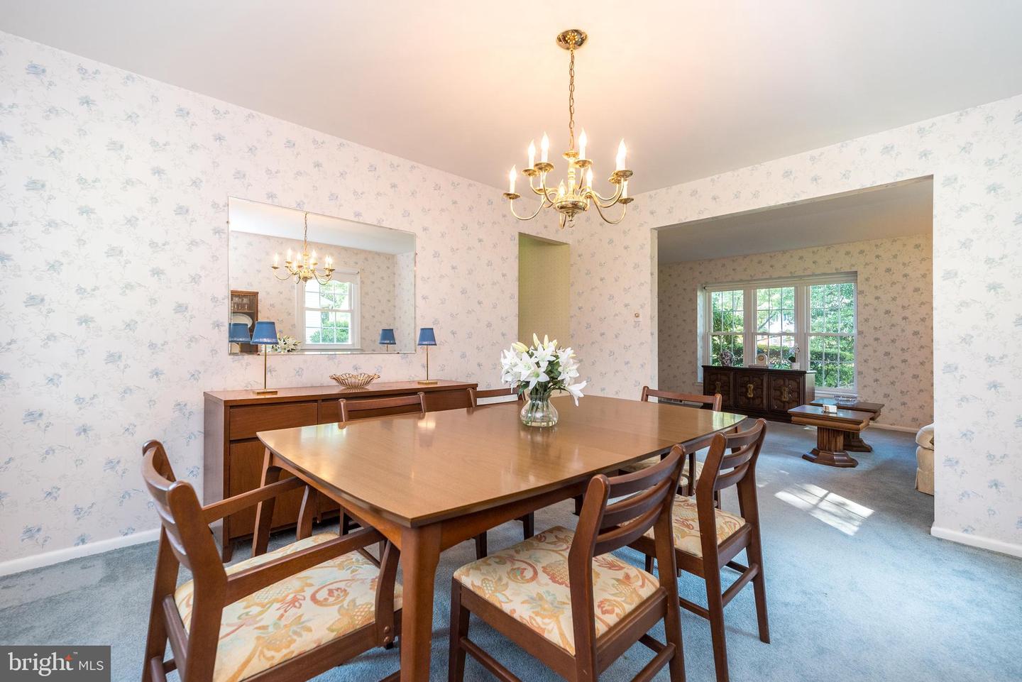 1724 Howe Ln Property Photo 14