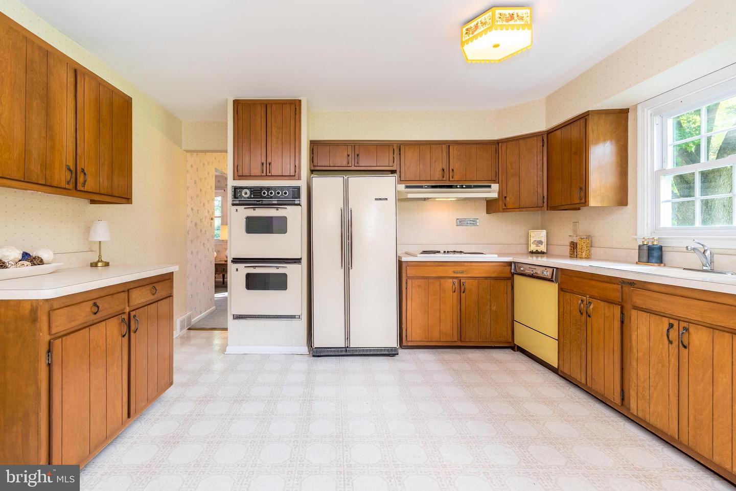 1724 Howe Ln Property Photo 15