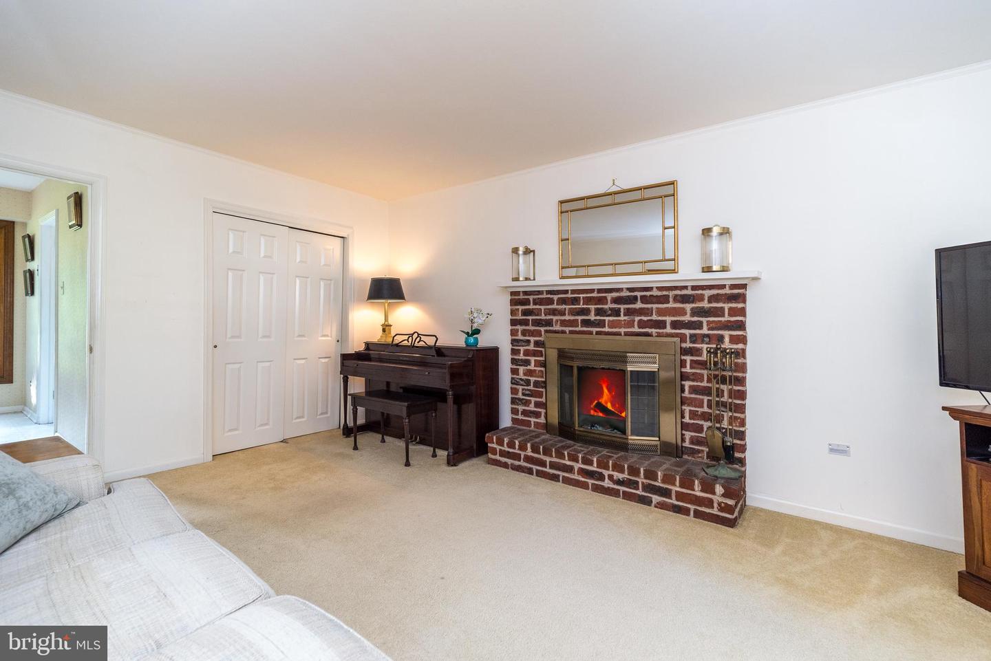 1724 Howe Ln Property Photo 27