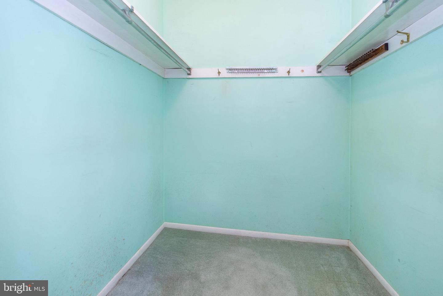 1724 Howe Ln Property Photo 37
