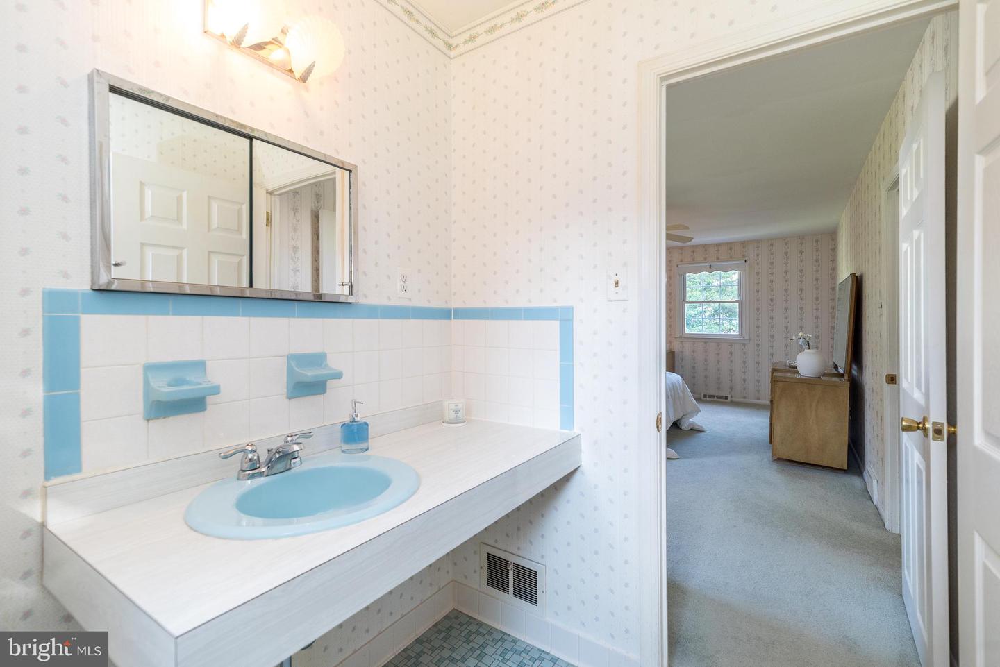 1724 Howe Ln Property Photo 39
