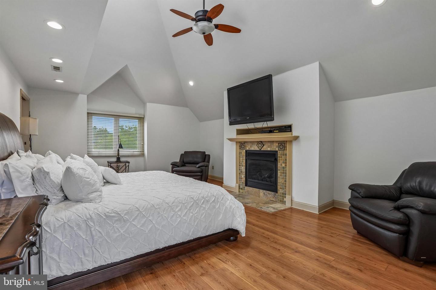 3 Barley Way Property Photo 33