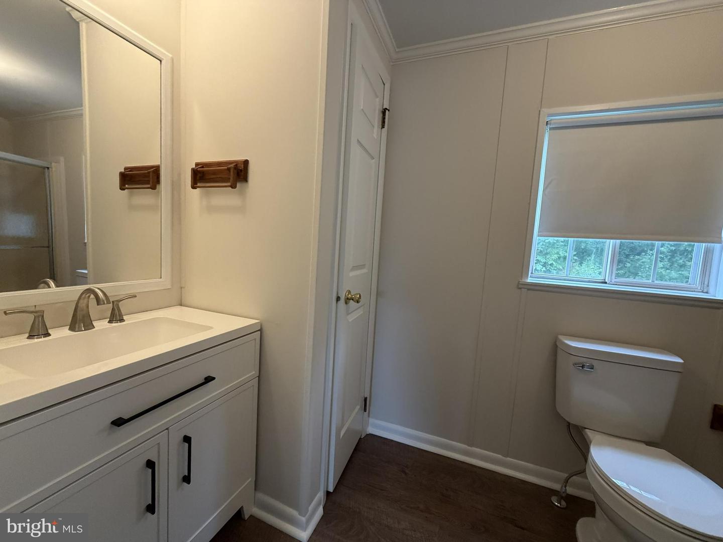 24 Shagbark Ct E Property Photo 12