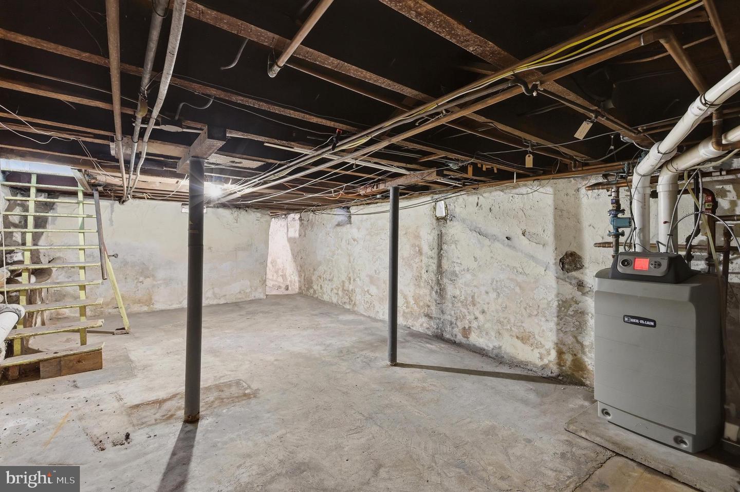 121 Walnut St Property Photo 25