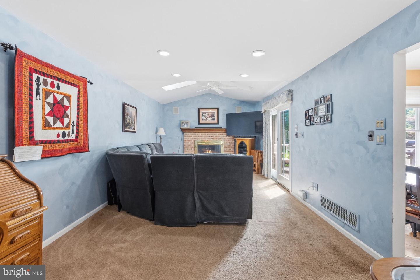 303 Fox Trl Property Photo 13