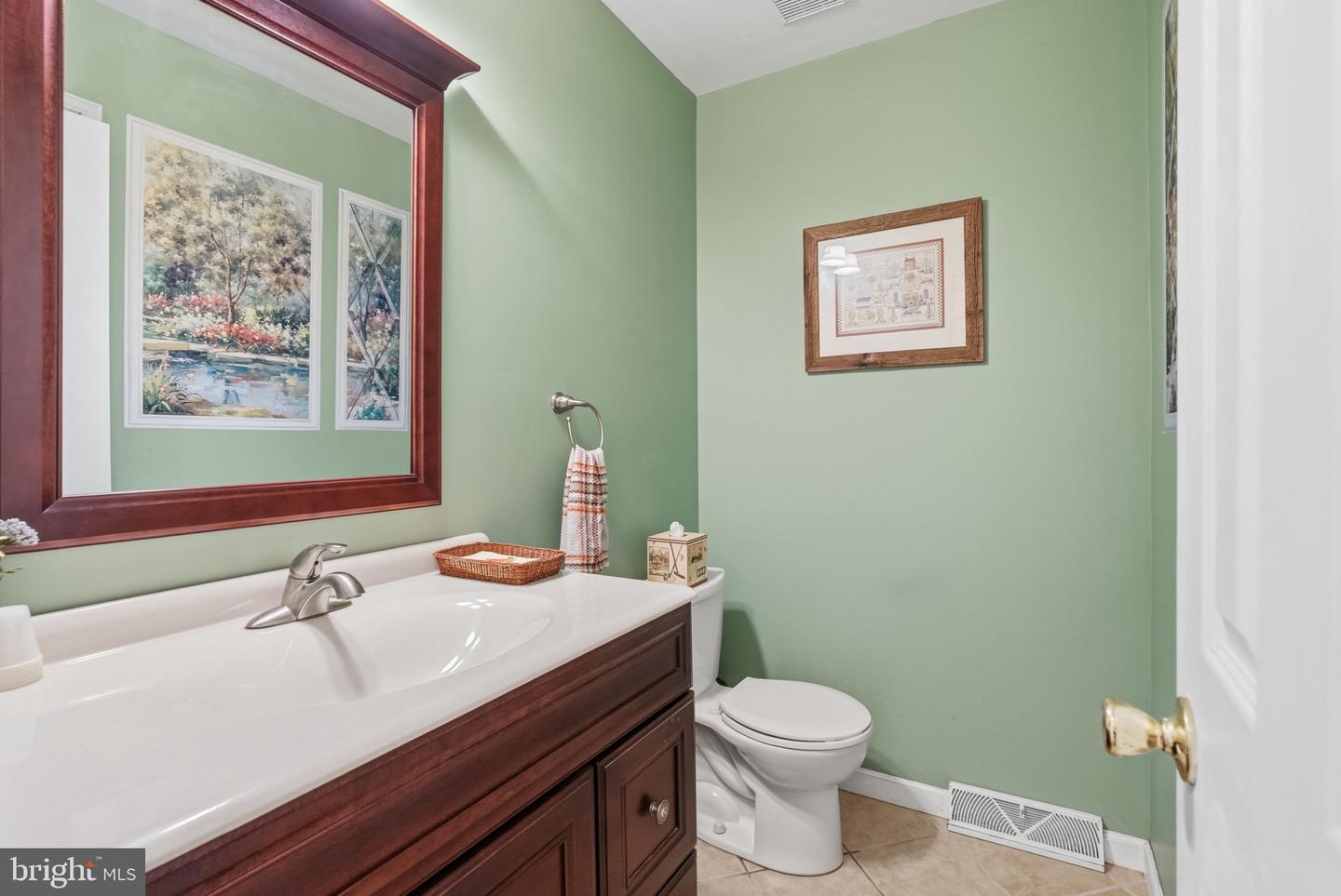 303 Fox Trl Property Photo 22