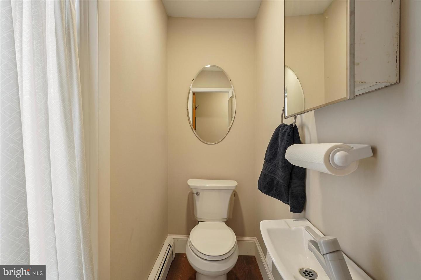 214 N Main St Property Photo 9