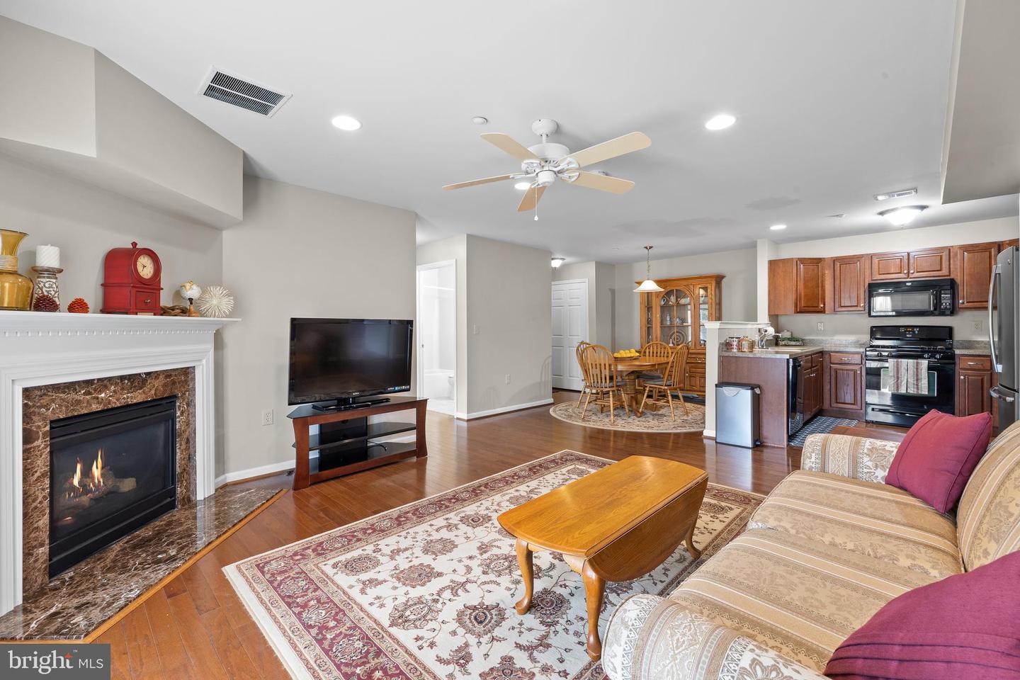 3930 Ashland Dr #131 Property Photo 5