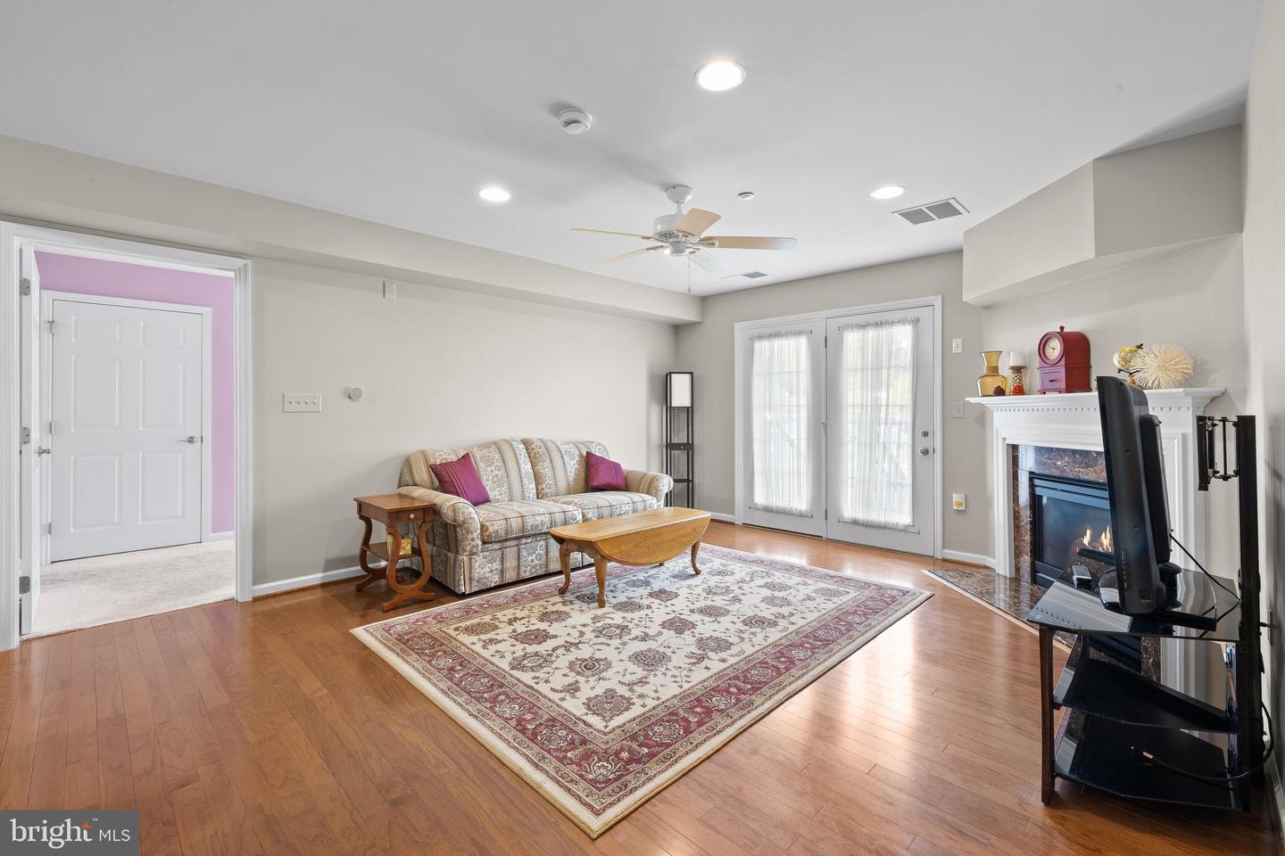 3930 Ashland Dr #131 Property Photo 6