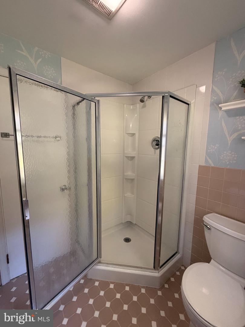 305 Garrison Way Property Photo 28
