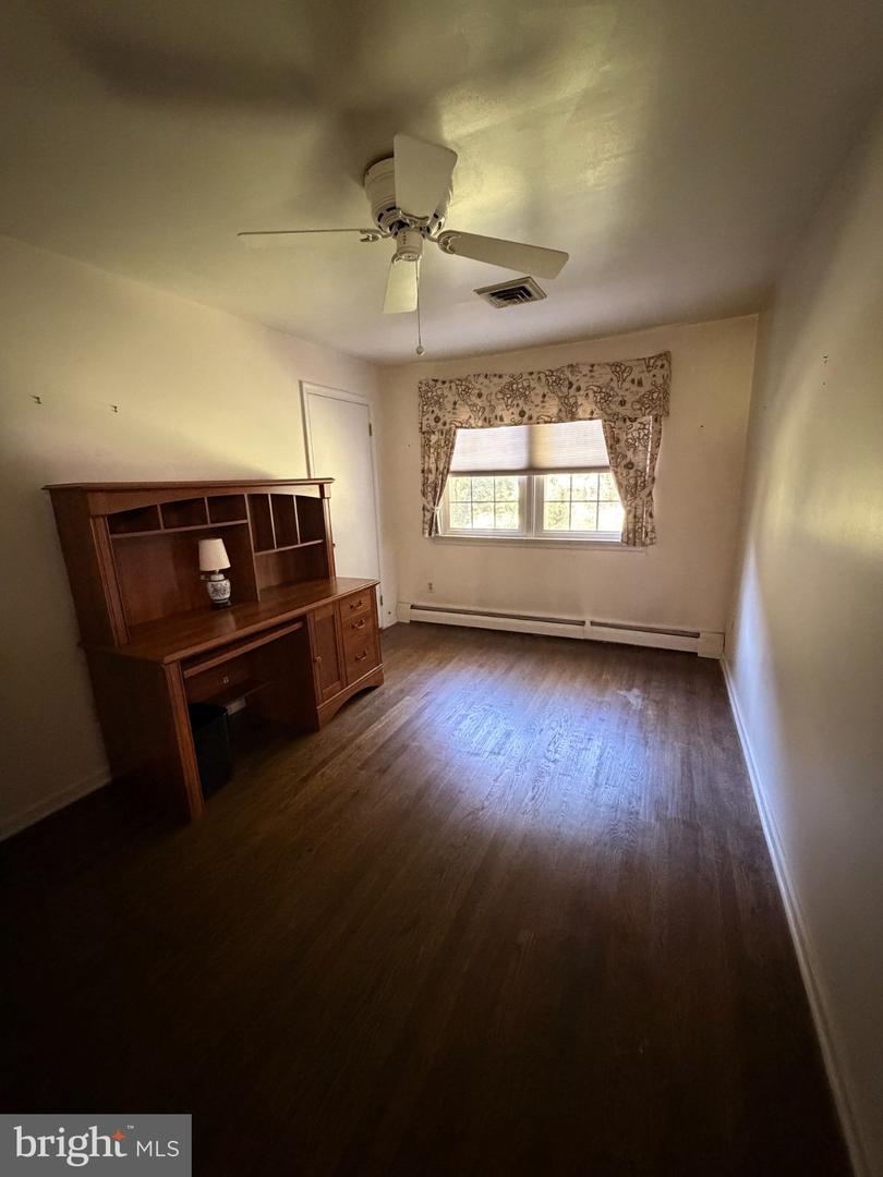 305 Garrison Way Property Photo 34