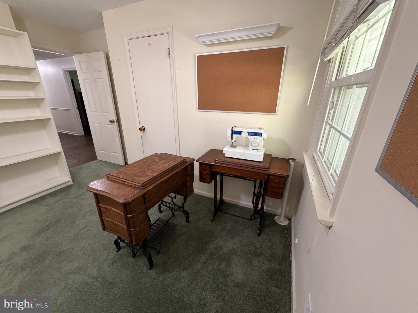 305 Garrison Way Property Photo 40