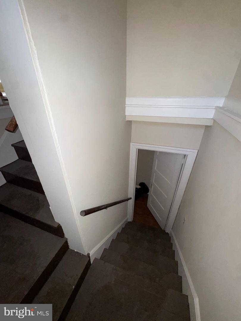 8210 Cadwalader Ave Property Photo 11