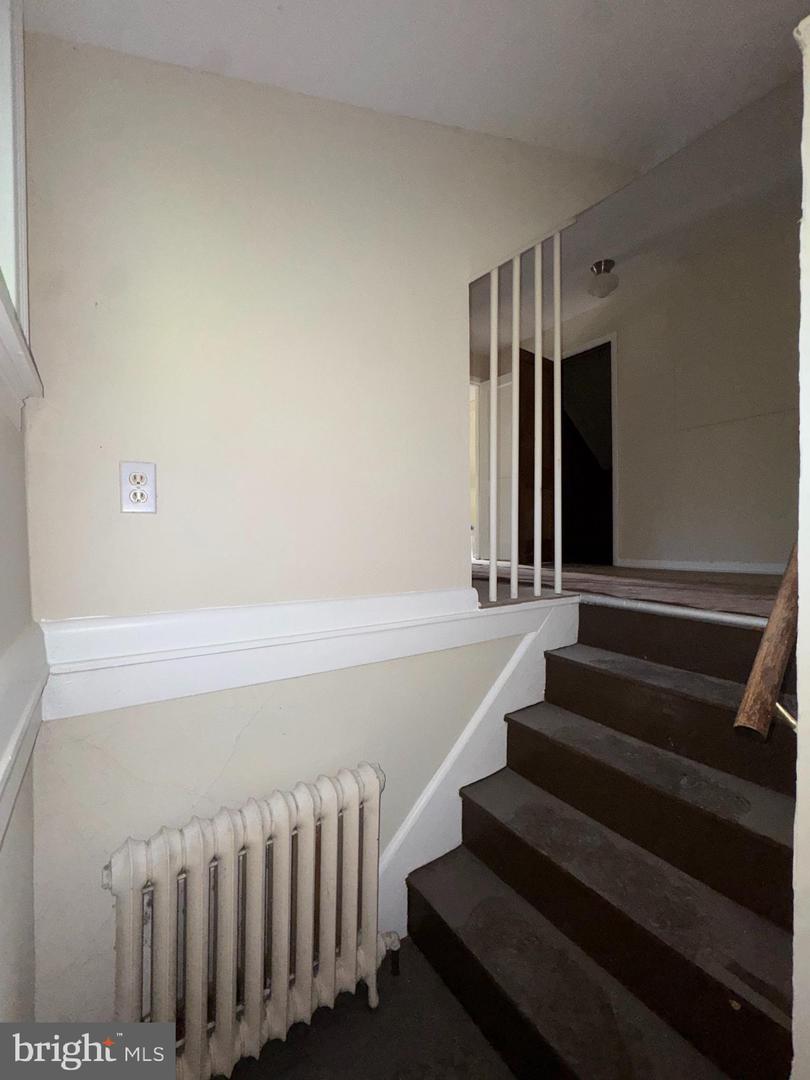 8210 Cadwalader Ave Property Photo 12