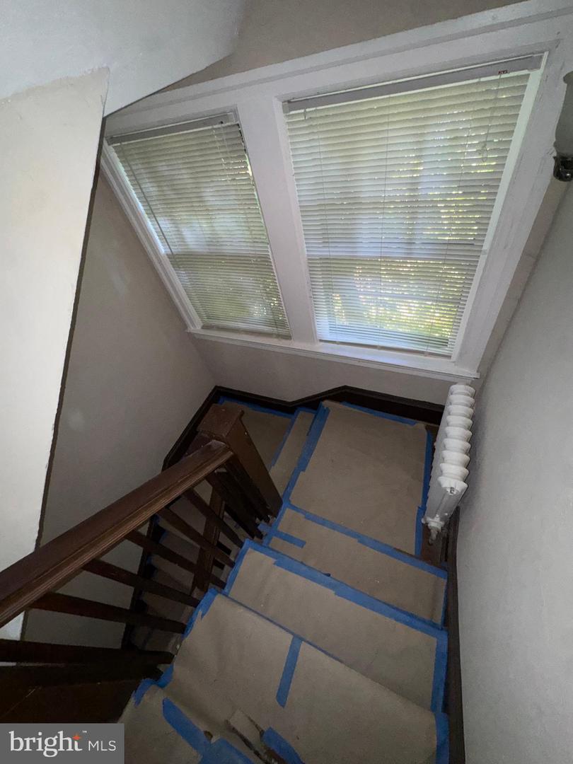 8210 Cadwalader Ave Property Photo 30