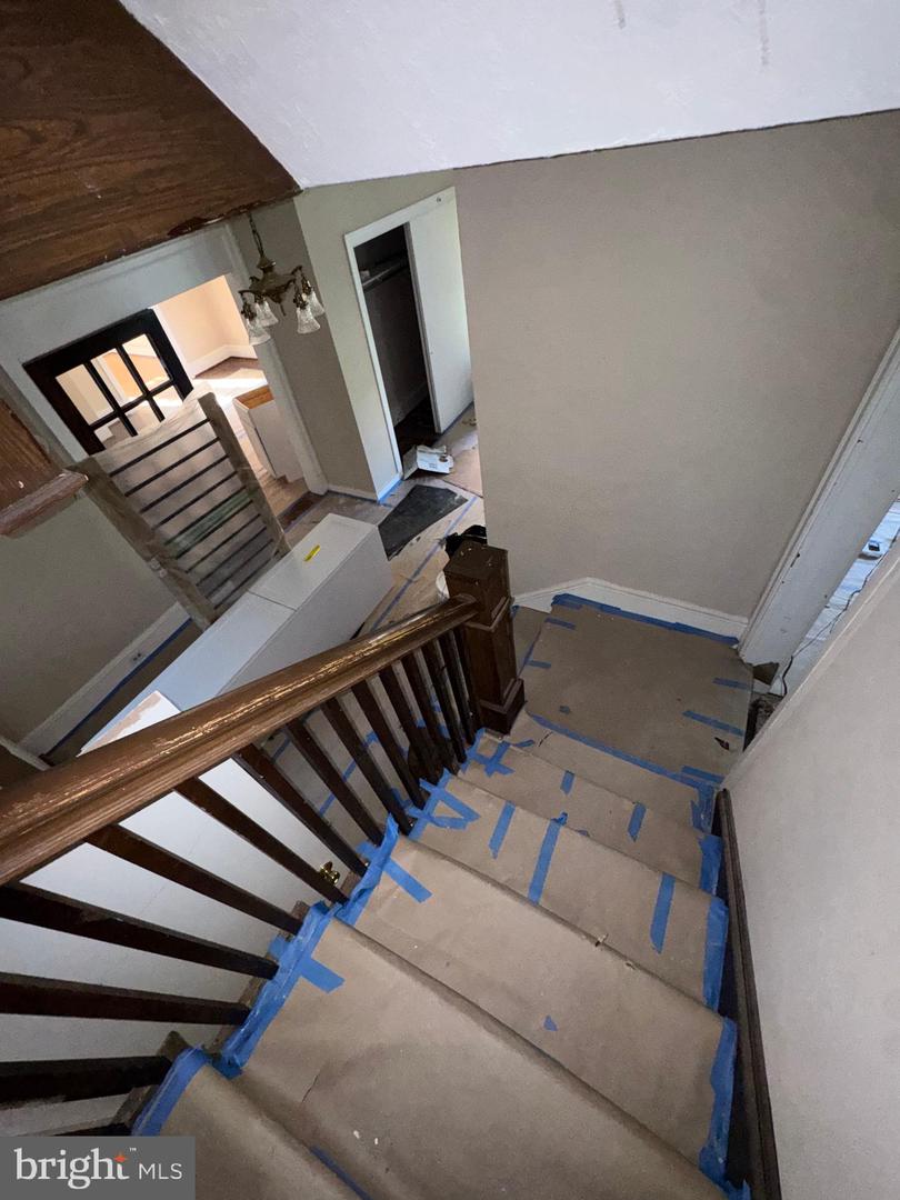 8210 Cadwalader Ave Property Photo 31