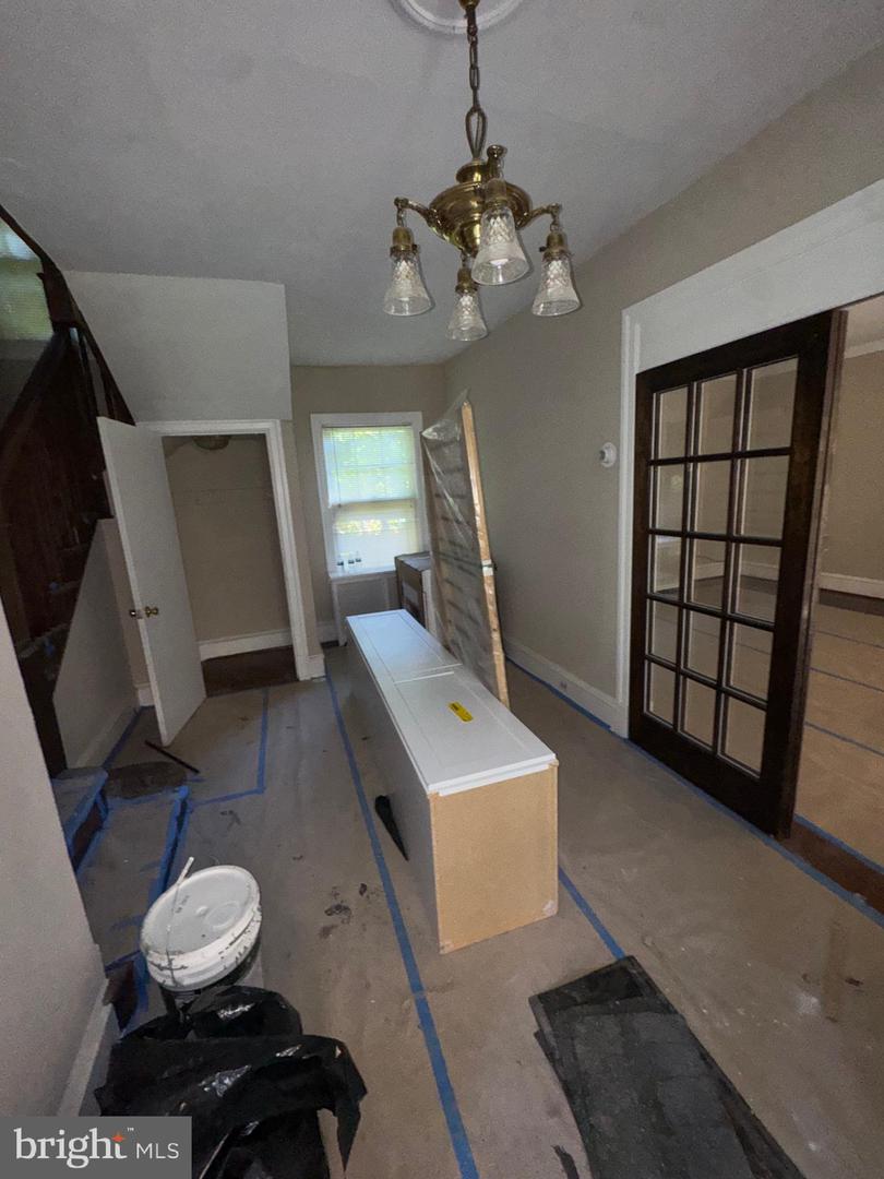 8210 Cadwalader Ave Property Photo 39