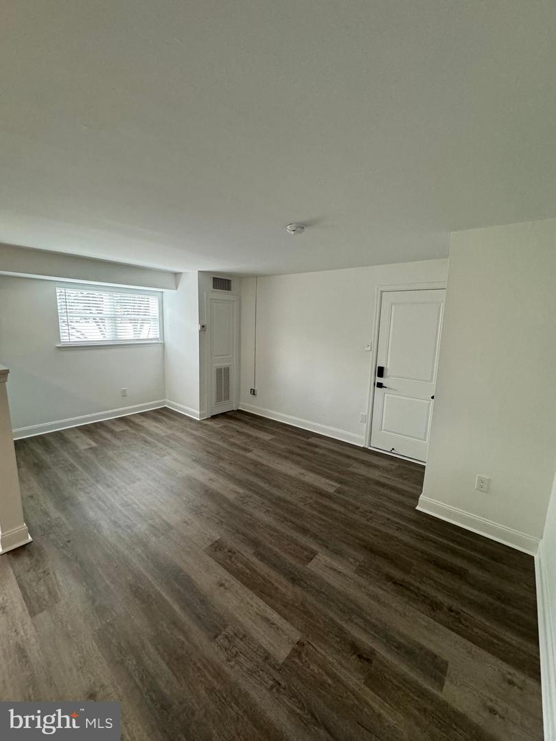 1841 Davisville Rd #b3 Property Photo 4
