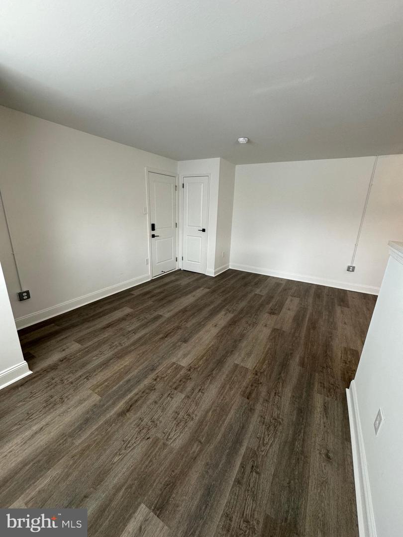 1841 Davisville Rd #b3 Property Photo 5