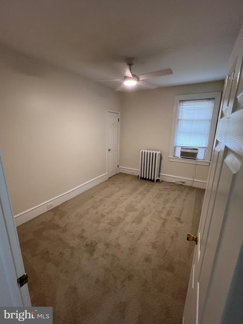 143 E Moreland Ave #a Property Photo 12