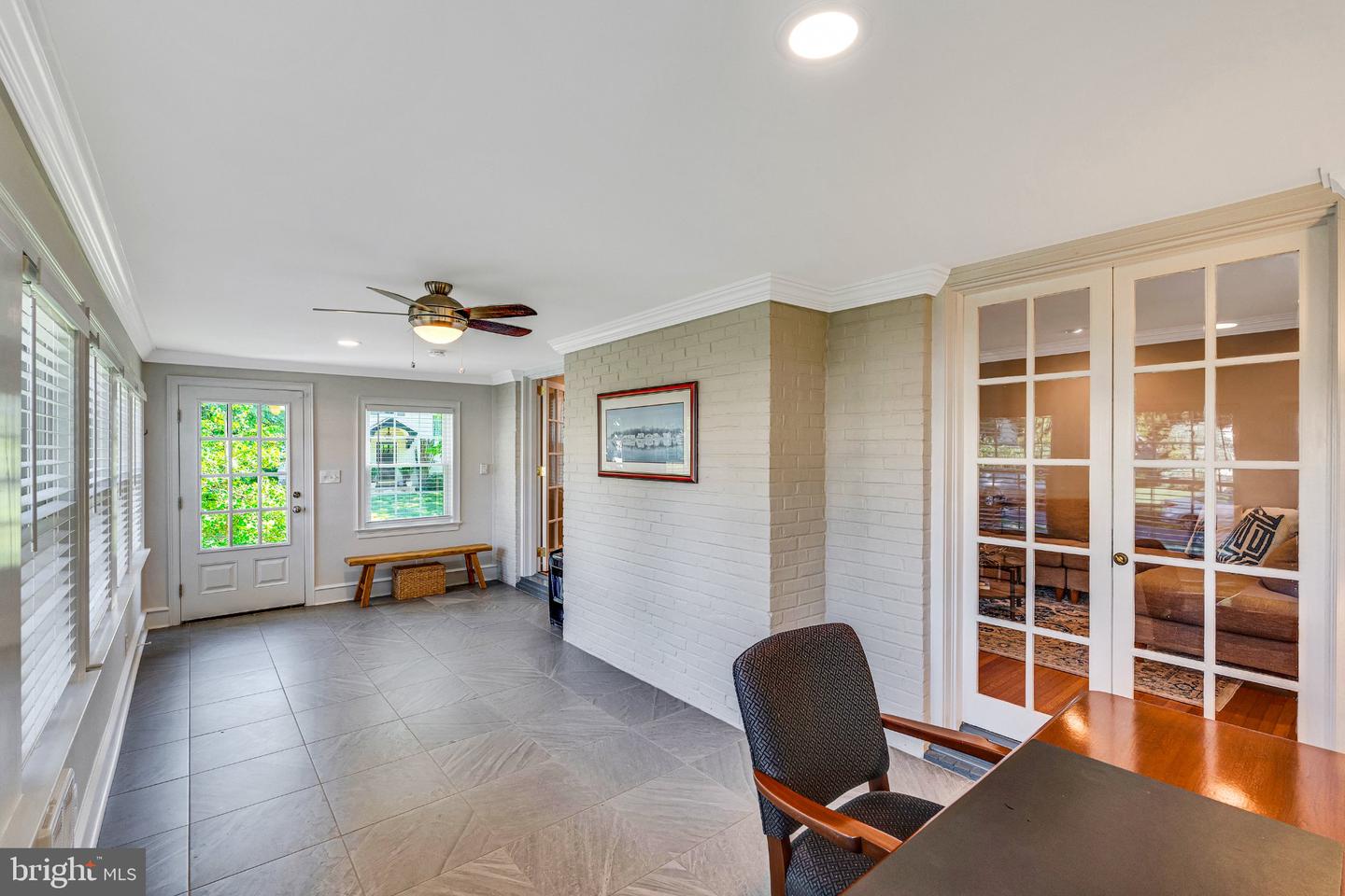 1315 Wheatsheaf Ln Property Photo 11