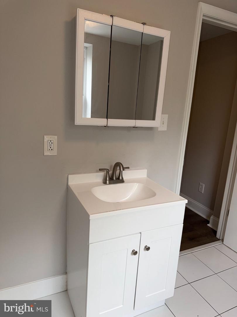 124 W Airy St # Property Photo 19