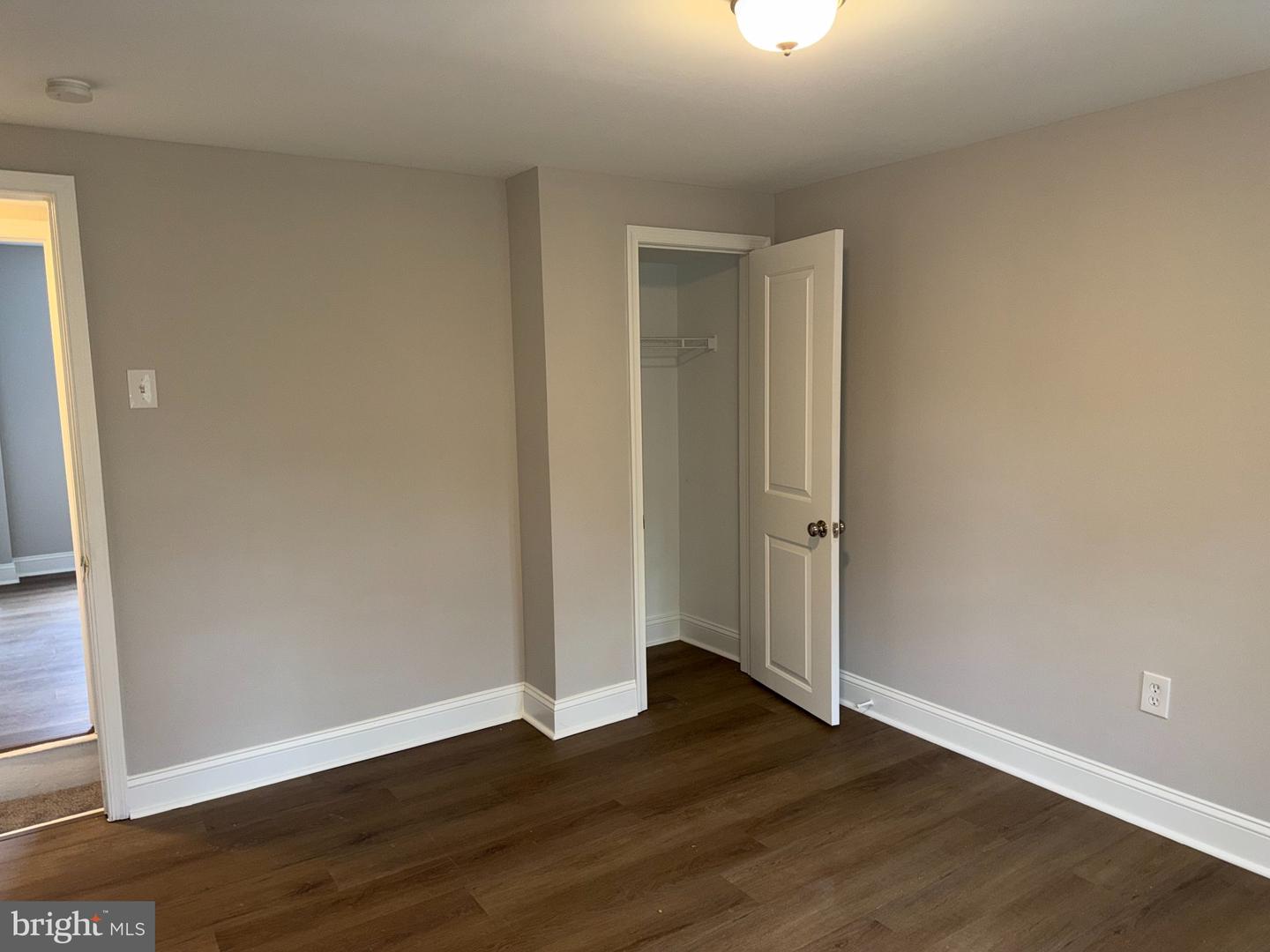 124 W Airy St # Property Photo 23