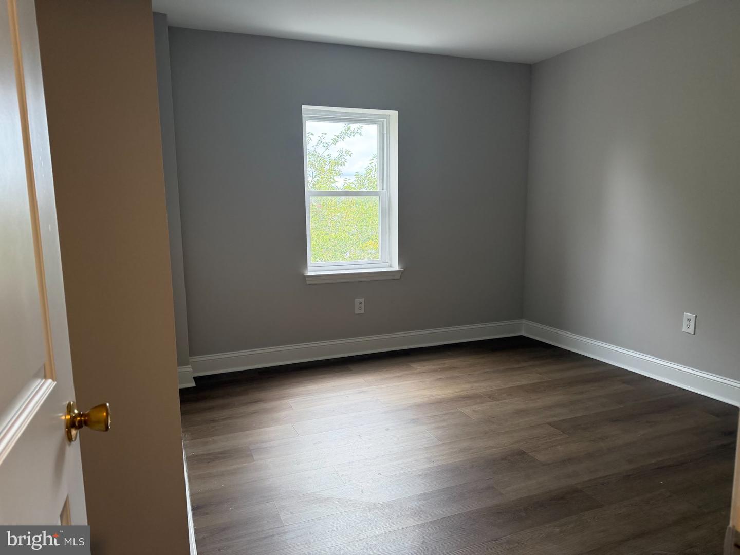 124 W Airy St # Property Photo 25