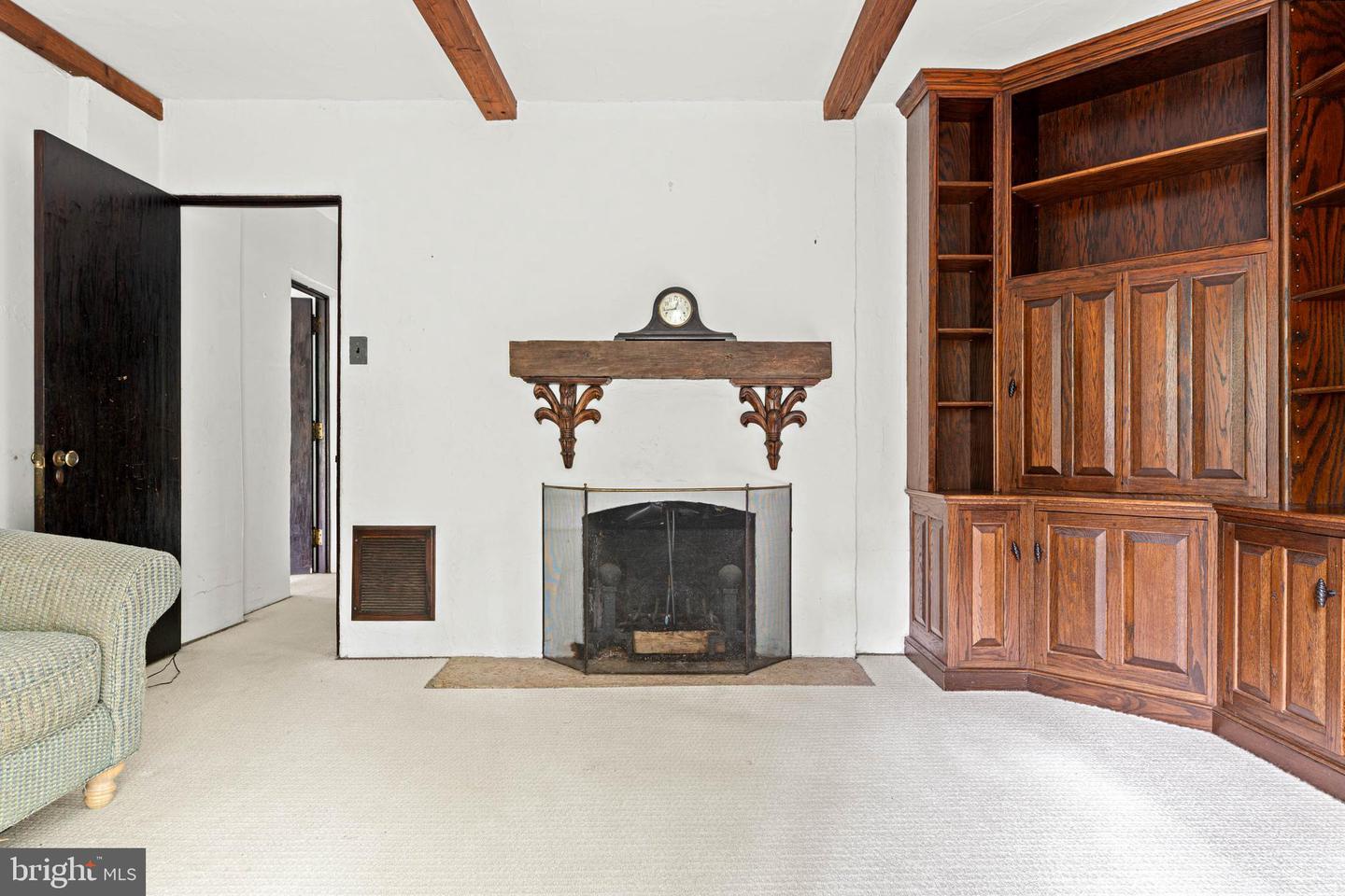 100 Cherry Ln Property Photo 30