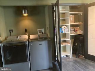 1710 Oakwood Ter #5b Property Photo 23