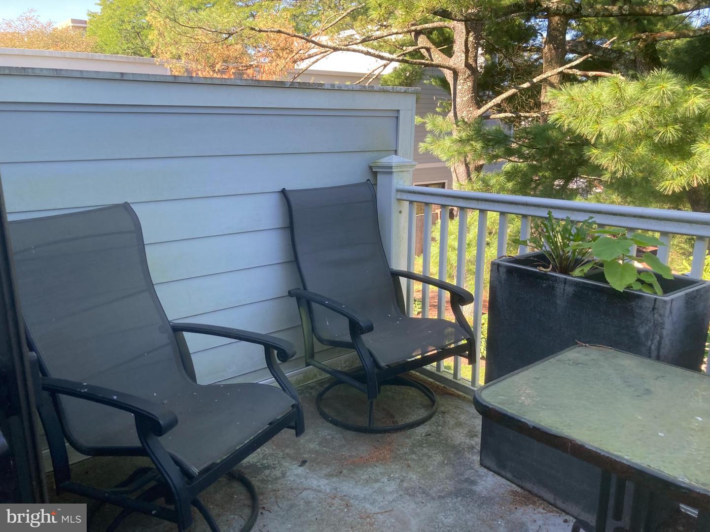 1710 Oakwood Ter #5b Property Photo 28