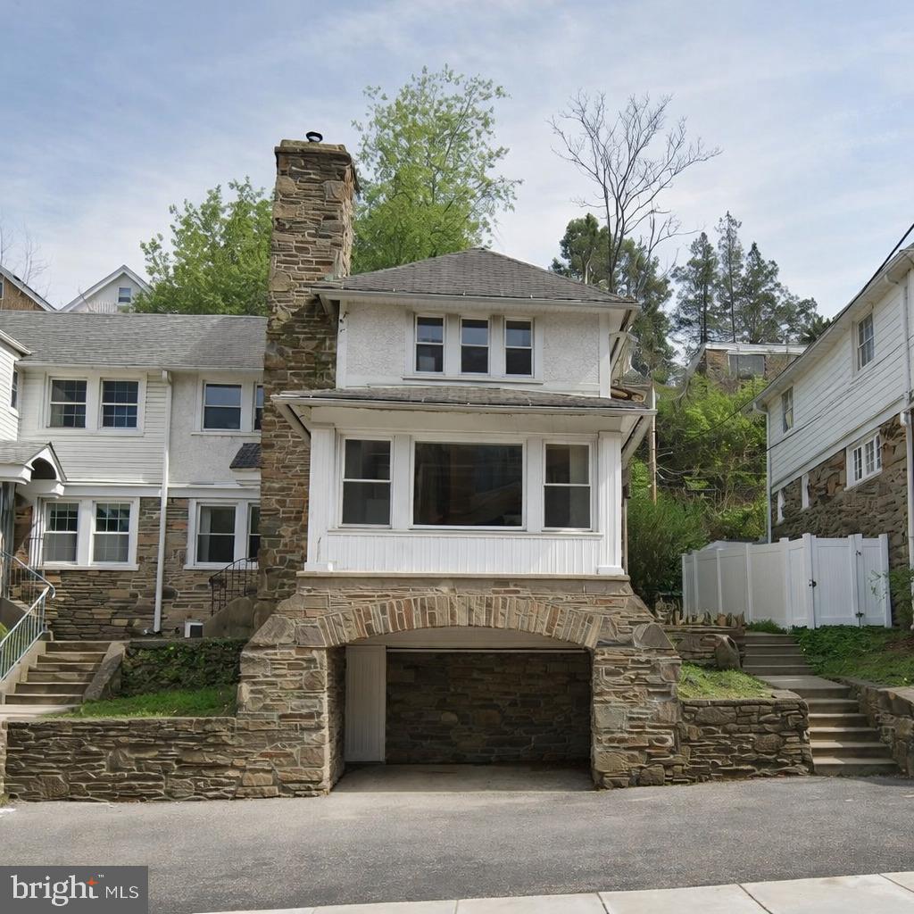 26 Rock Hill Rd Property Photo 2